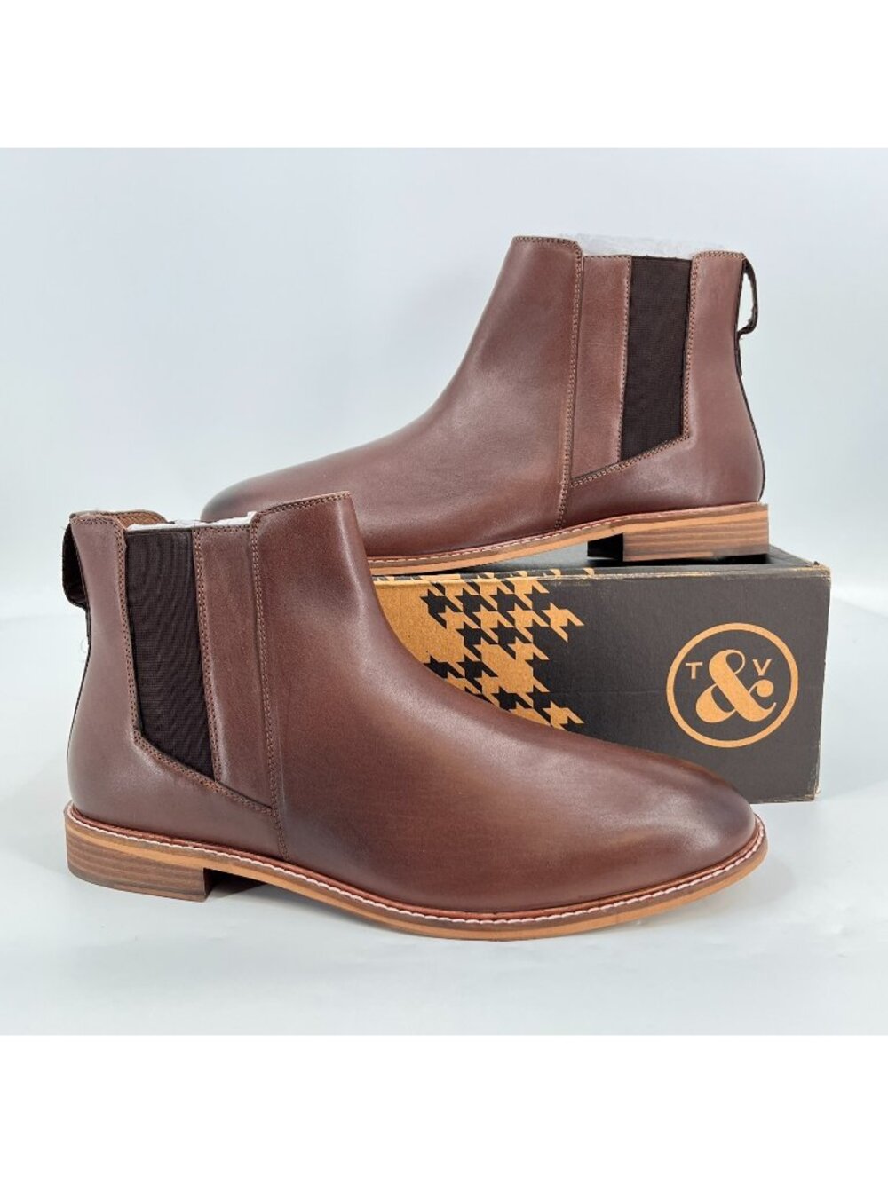Thomas & Vine Men's Corbin Wide Chelsea Boots (Brown) - Size 10.5 W